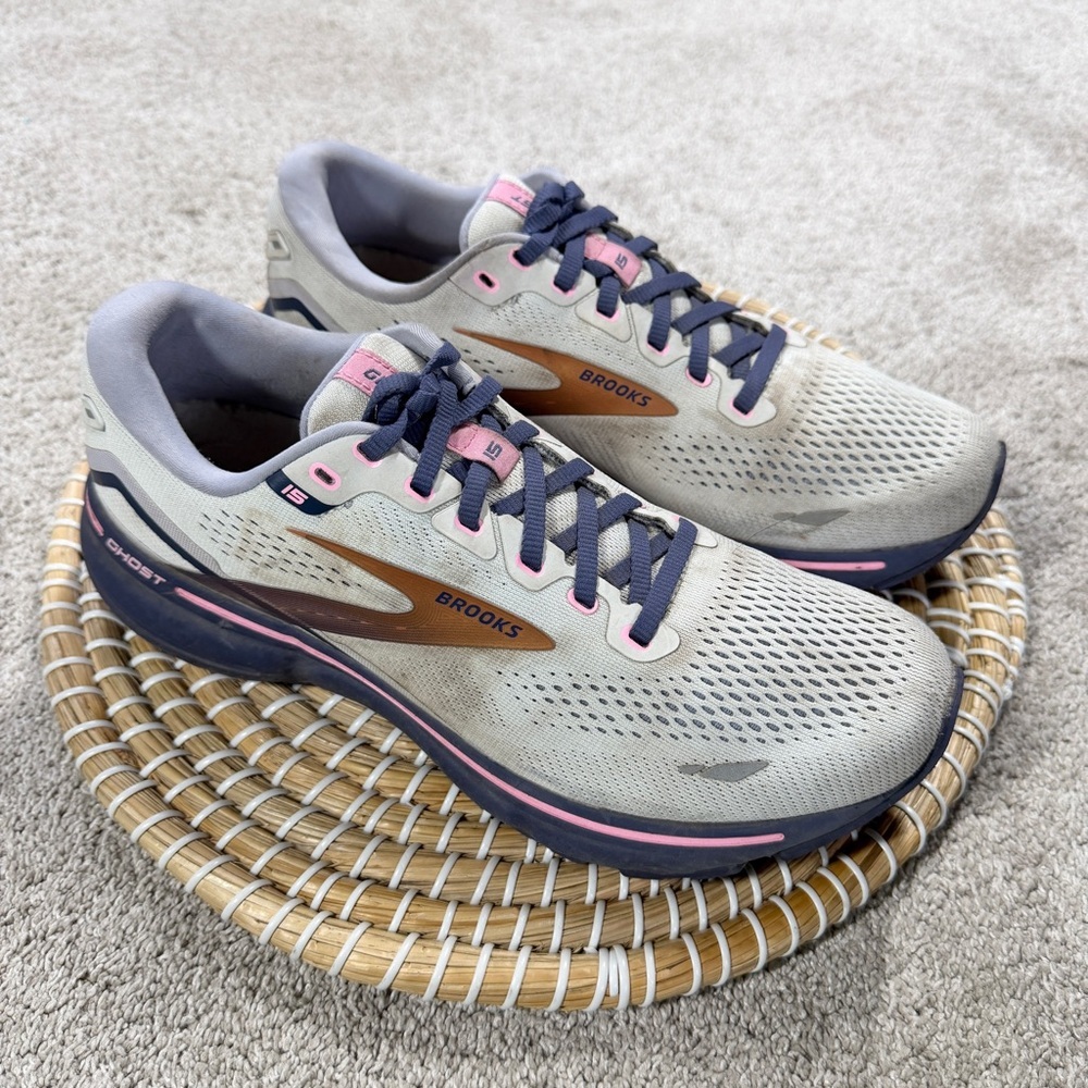 Brooks Women’s Ghost 15 Sneakers Shoes Cushioned Running in White Purple 10